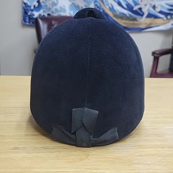 Crump Mastermade Equestrian Velvet Riding Hat - Picture 4 of 5